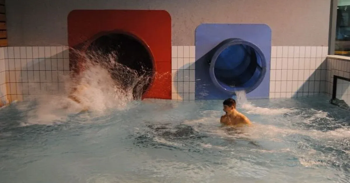 Piscine Aquatis