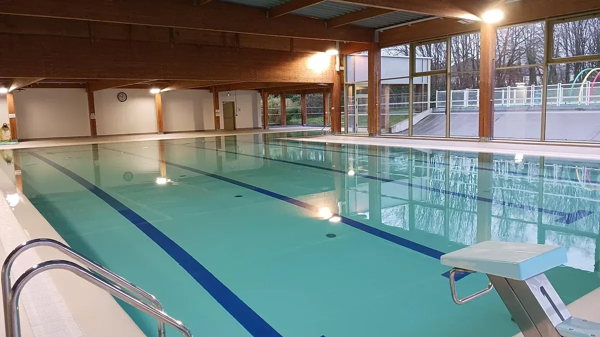 Piscine de Pre-en-Pail-Saint-Samson