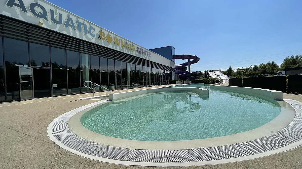 Aquatic et Bowling Center